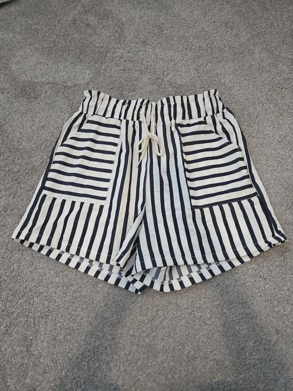 SHEIN Black & White Striped High-Waist Drawstring Shorts